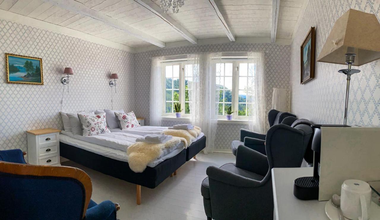 Haaheim Gaard Hotel Uggdal Екстериор снимка